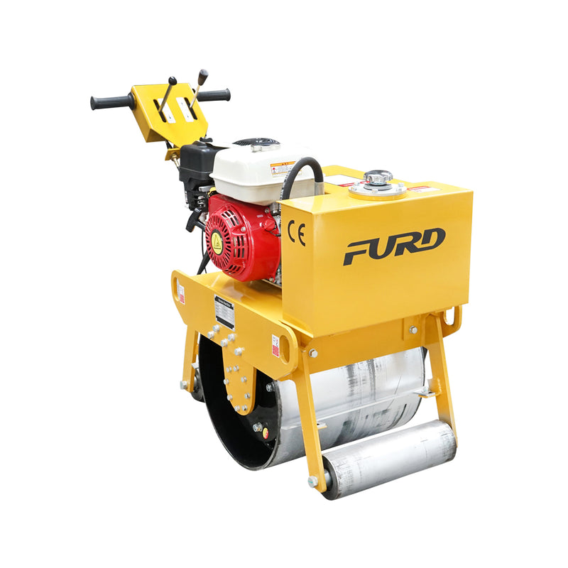 Rullo compattatore da 200 kg con tamburi da 450 mm e motore a benzina Honda GX160 da 5,5 CV, avviamento manuale.
