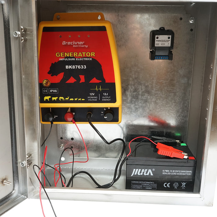Generatore di impulsi 12 Joule, DC12V/220V, con pannello solare 30W e batteria 12V 12Ah in acciaio inox, per recinzione elettrica Breckner Germany.