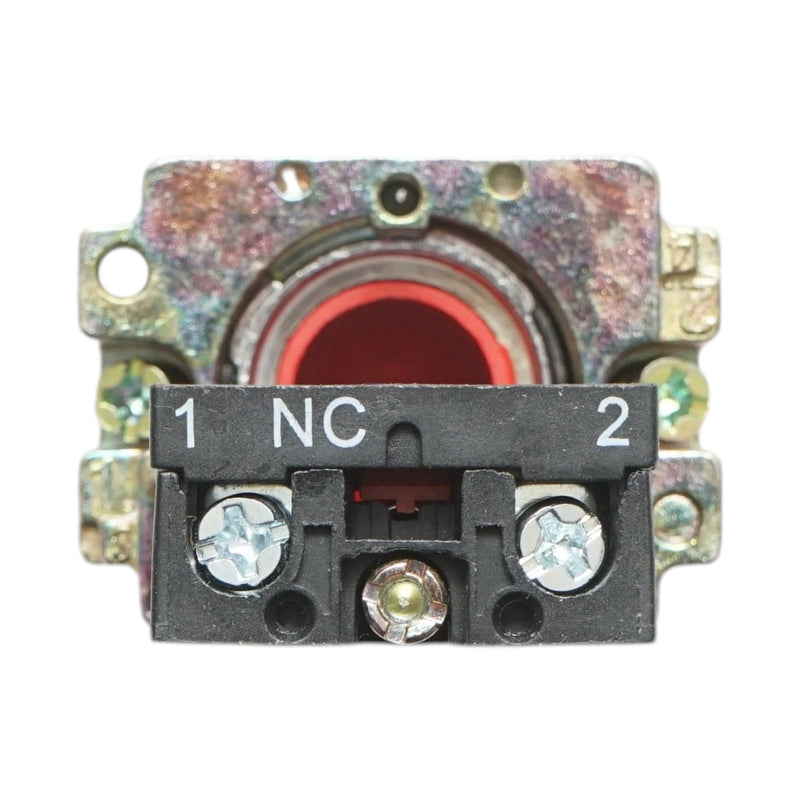 Pulsante in metallo rosso con ritorno 1NC, 400V/10A, LAY5 Breckner Germany