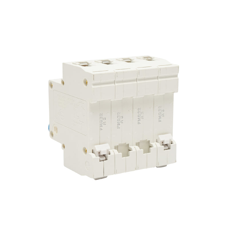 Interruttore automatico Leader 4P 32A 415VAC