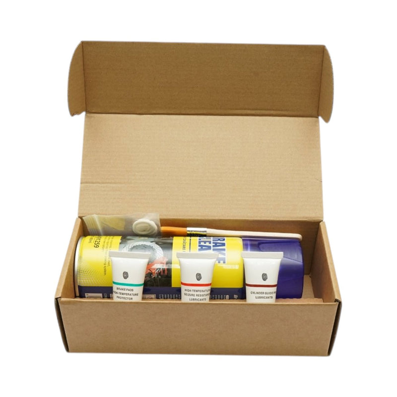 Kit manutenzione sistema frenante con spray pulitore freni, pasta antigrippante, lubrificante per alte temperature e grasso per pinze freno. Breckner Germany