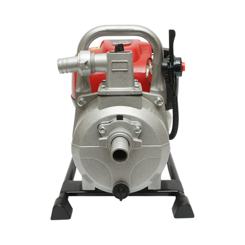 Motopompa a benzina 4 tempi da 1,36 CV e 35,8 cc, attacco da 1 pollice, portata 7 m³/h, autoadescante, profondità di aspirazione 7 m, prevalenza 25 m. Breckner Germany
