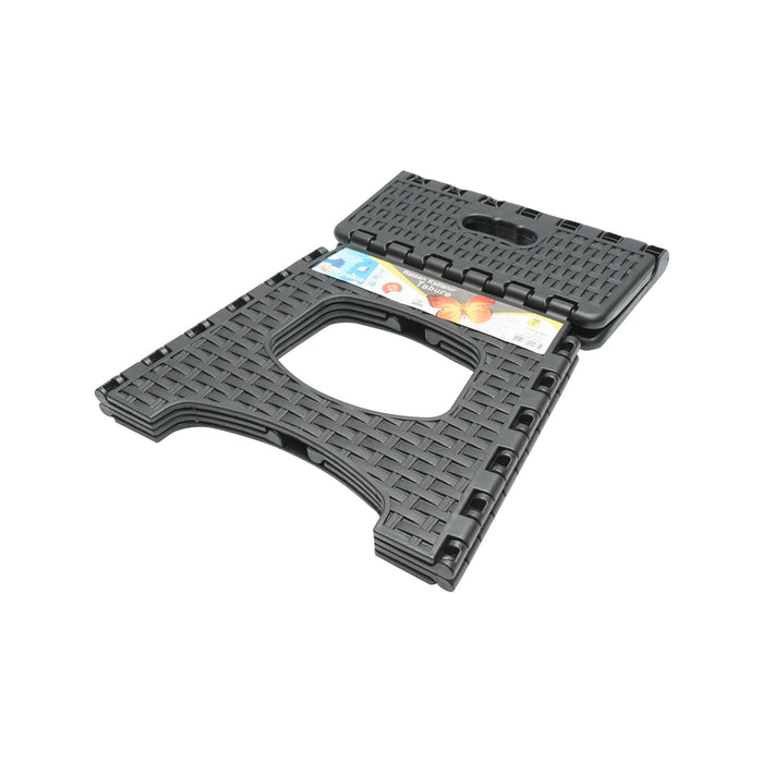 Sedia pieghevole in plastica color nero, dimensioni 286x325x270mm.