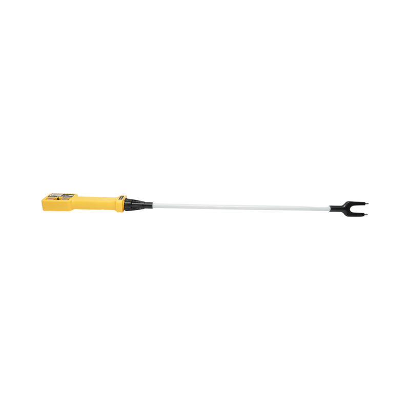Pungolo elettrico professionale per bestiame da 1100 V con batteria ricaricabile da 8,4 V e 2200 mAh, torcia a LED, indicatore di carica e asta da 80 cm.