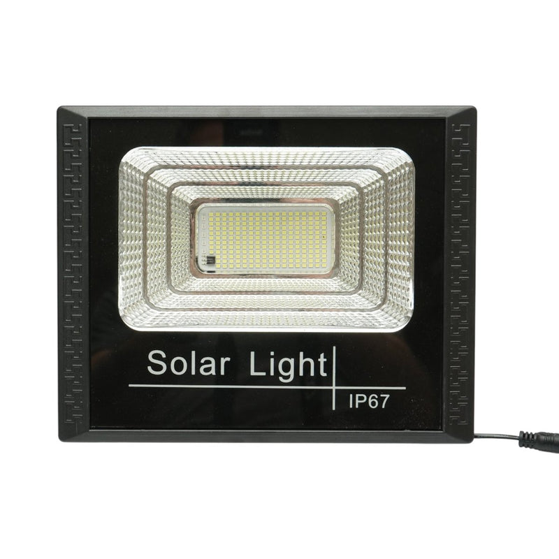 Faretto LED da 60 W, 6500 K, con pannello solare da 6 W, batteria LiFePO4 da 5000 mAh e telecomando (IP67) Breckner Germany