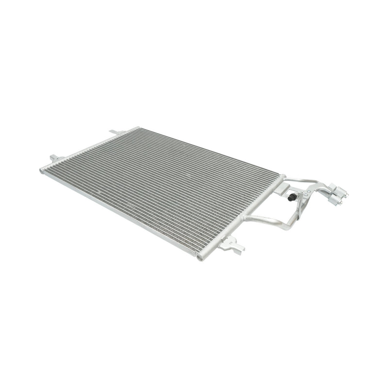 Radiatore climatizzazione (condensatore AC) – VW Passat, Skoda Superb Dimensioni: 570 × 420 × 16 mm Codici OEM compatibili: 1924005393
