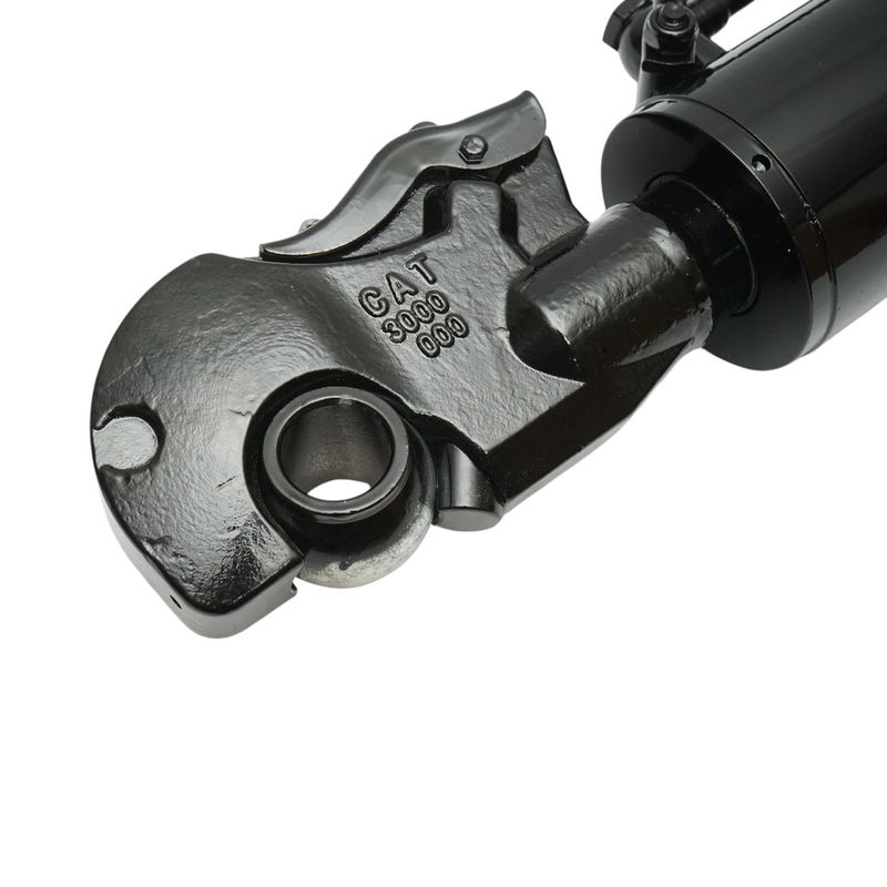 Tirante centrale idraulico regolabile 666–906 mm, categoria 3-3, con attacco rapido, corsa 240 mm, perno 32 mm, stelo 50 mm.