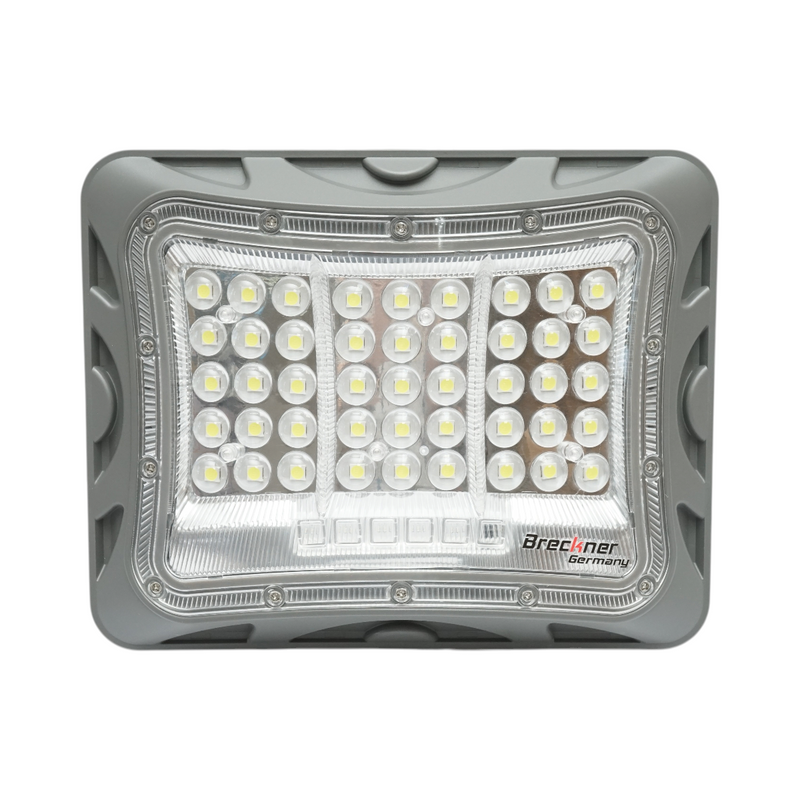 Lampada LED da 6500K con pannello solare da 10 W, batteria LiFePO4 da 3,2 V/5000 mAh e telecomando (IP65) Breckner Germany
