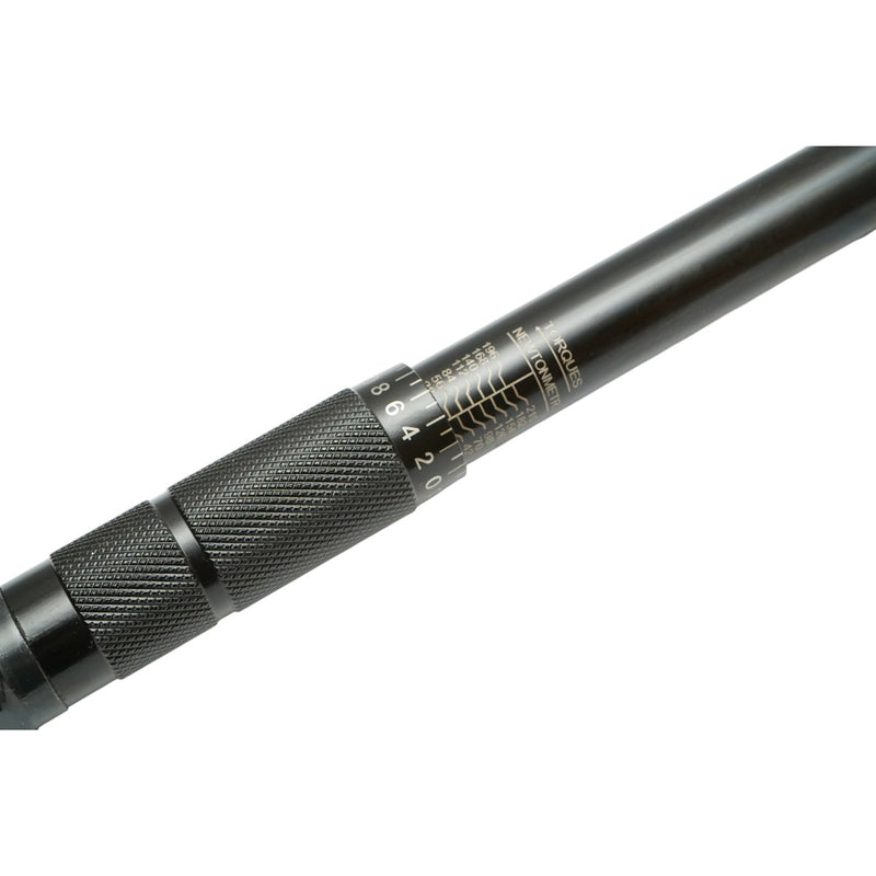 Set di chiave dinamometrica da 1/2", intervallo di coppia 28–210 Nm, 3 bussole (17, 19, 21 mm), prolunga da 125 mm (set da 5 pezzi) Breckner Germany